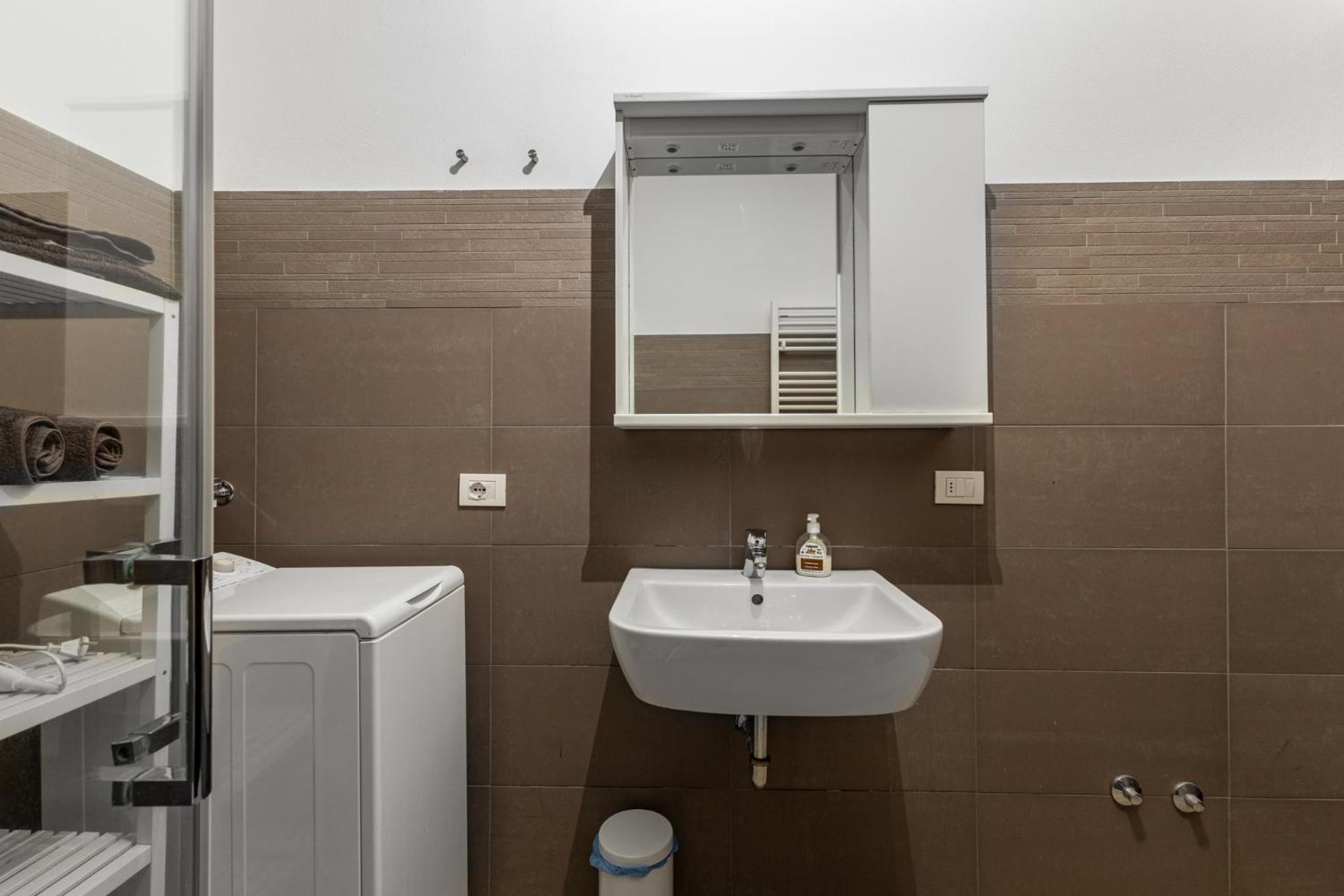 Monolocale Con Balcone Self Check In Milano Sempione Apartamento Exterior foto