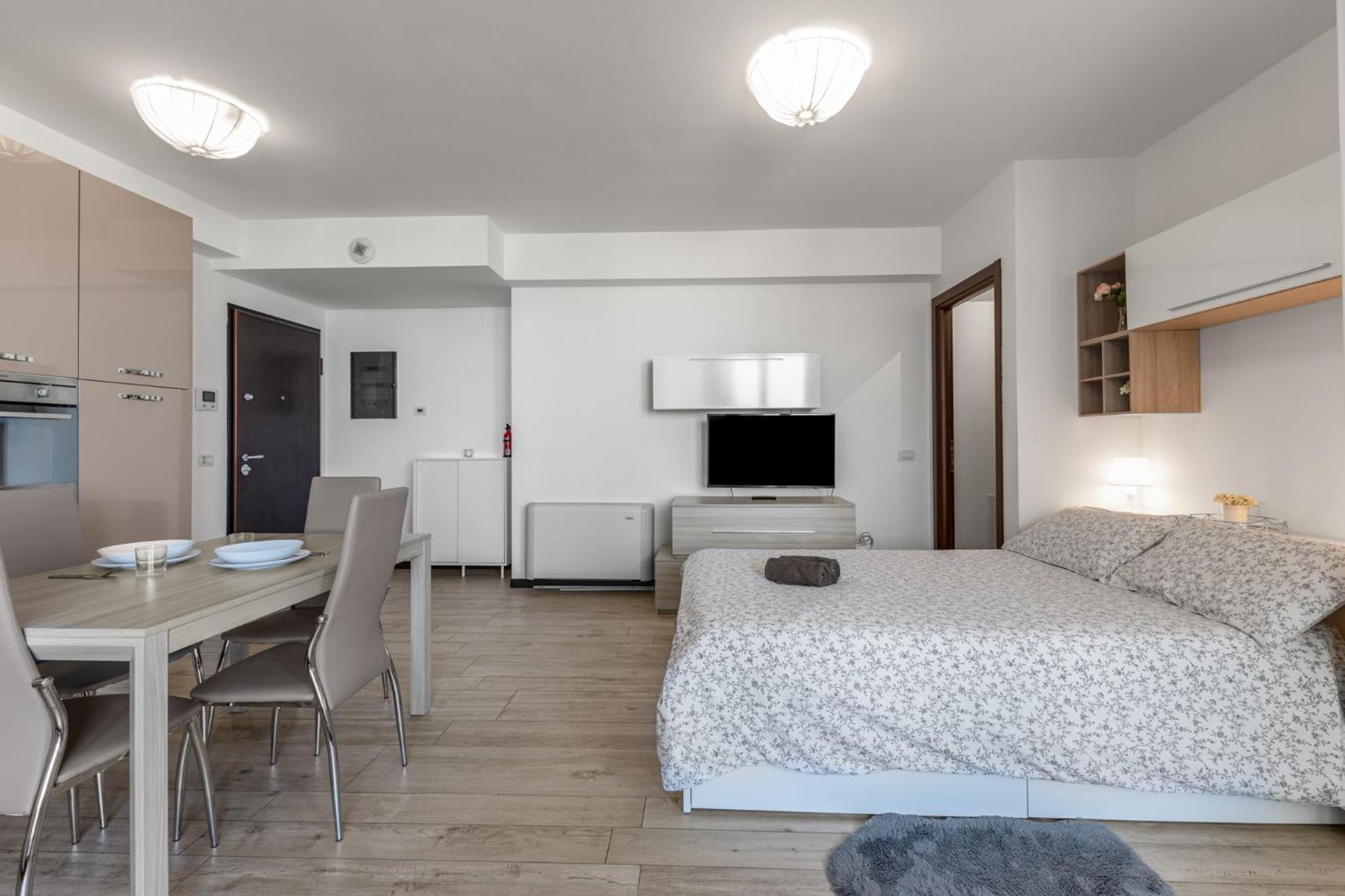 Monolocale Con Balcone Self Check In Milano Sempione Apartamento Exterior foto